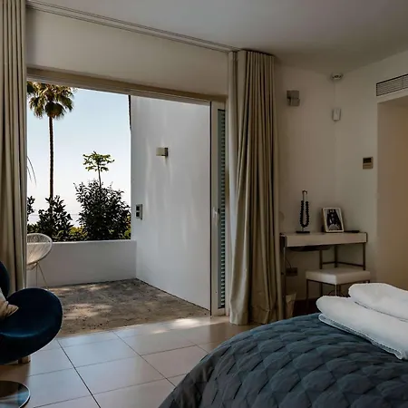 Limena Luxury Golden Mile Private Pool *