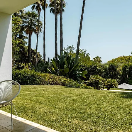 Limena Luxury Golden Mile Private Pool Villa